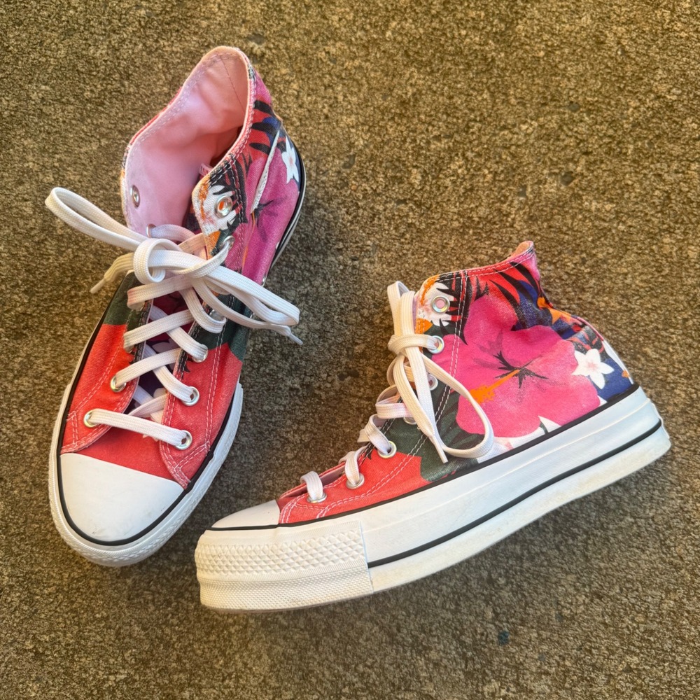Converse Chuck Taylor All Star Lift Hi Tropical Hibiscus Floral Platform 563975C